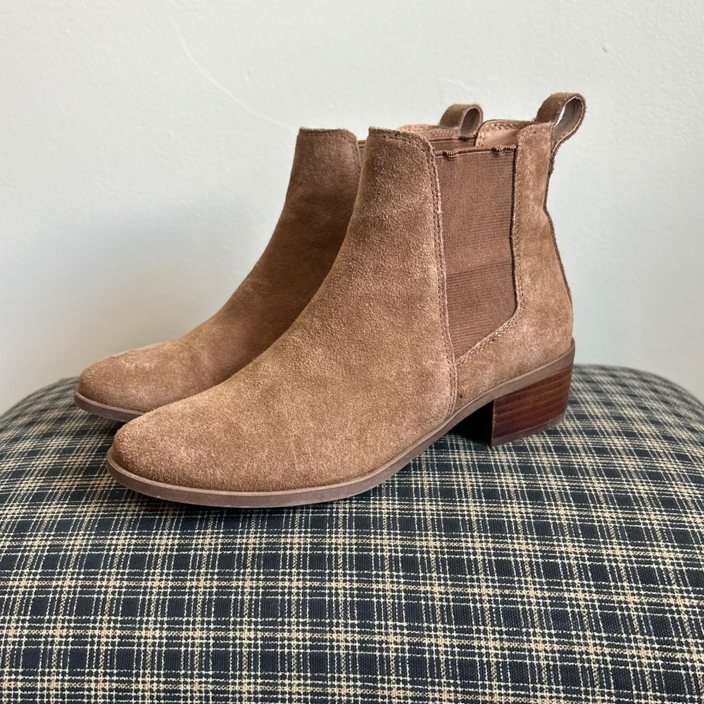 Steve Madden Dover Booties Womens 5.5 Cognac Suede Chelsea Ankle Boots Low Heel
